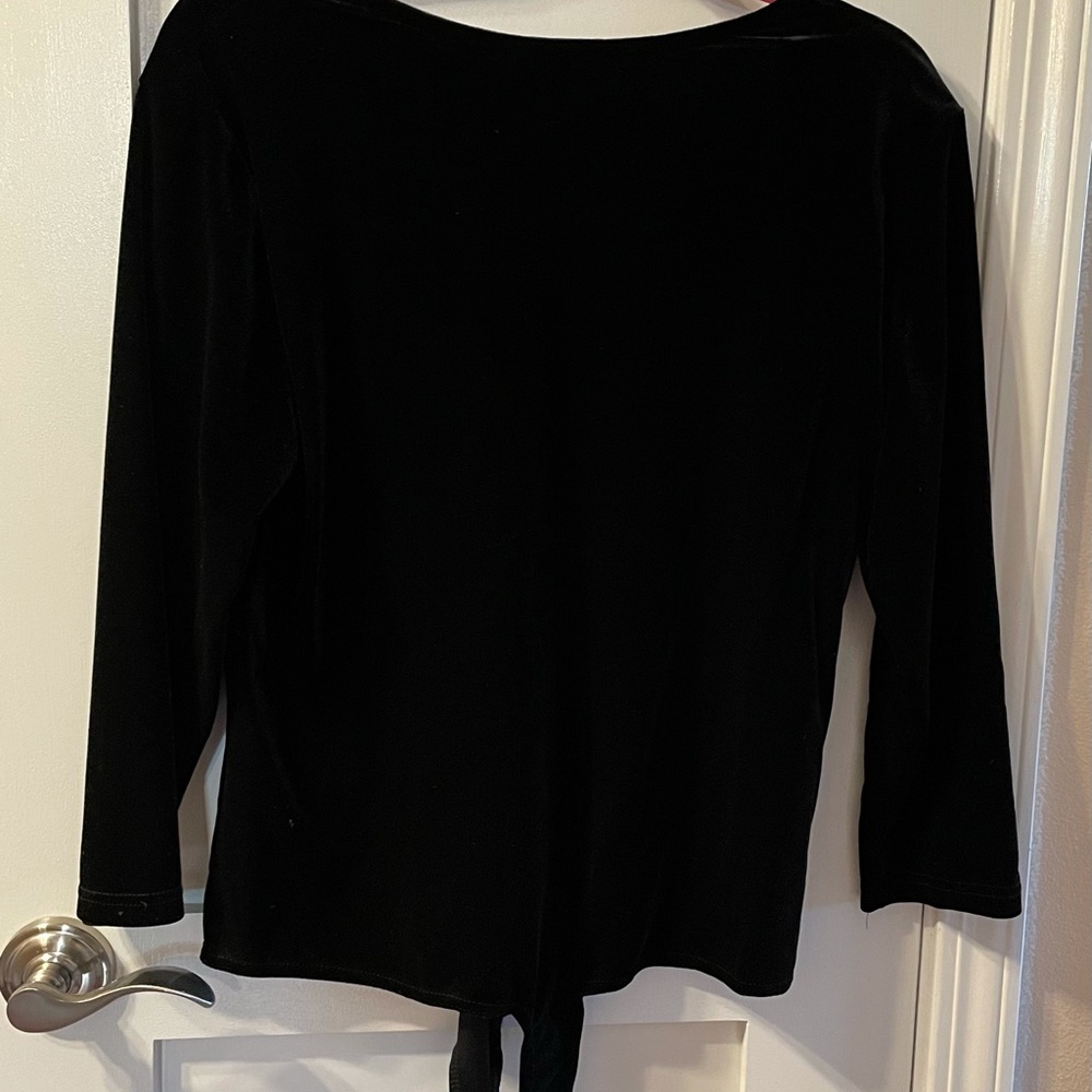 NY & Co. Cute velvety black bodysuit - Picture 2 of 4